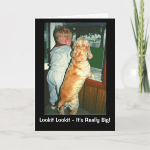 Cartão Olha! Outro Aniversário Está Seguindo Seu Caminho!