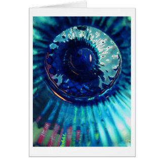 Cartão Olhar fixamente abaixo da garrafa