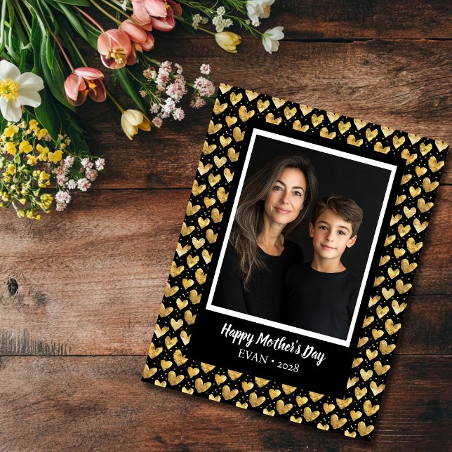 Cartão Ouro de Modo Escuro Dia de as mães Corações (Dark mode faux gold hearts Mother's Day card)