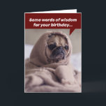 Cartão Palavras De Aniversário Engraçadas De Sabedoria De<br><div class="desc">Este cachorro (envolto num cobertor esfarrapado) certamente parece nobre com uma riqueza de conhecimento. Ele diz, "Algumas palavras de sabedoria para o seu aniversário... " Dentro o cartão diz, "Mas primeiro, você pode aumentar o calor? Não consigo pensar quando estou com frio. Feliz aniversário!" Talvez ninguém perceba, ele nunca teve...</div>