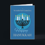 Cartão Para a vovó Hanukkah Menorah no Azul Escuro<br><div class="desc">Quando uma avó recebeu este cartão para Chanucá,  será certamente tocada pelos sinceros e bons desejos que este cartão lhe trouxe. Faça este cartão azul escuro que escolheu para dar à sua avó por Hanukkah.</div>