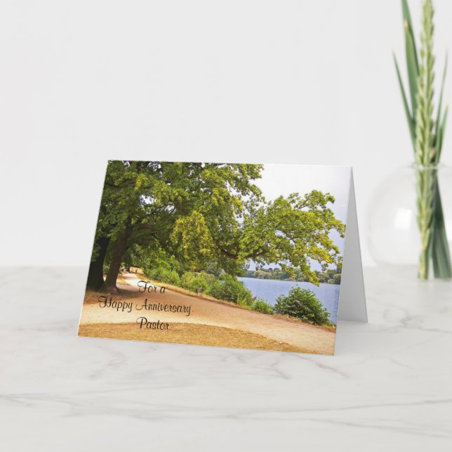 Cartão Para um feliz pastor de aniversário dobrado (Frente)