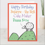 Cartão Parabéns a um fazedor de bolos pela Design de ovel<br><div class="desc">Feliz aniversário para um Cake Maker. Cartoon engraçado de uma ovelha no topo de uma colina. A ovelha diz "O melhor baaa nenhum". Adicionar uma mensagem do remetente.</div>