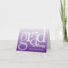 Cartão Parabéns de Graduação de ConGRADulations Roxos