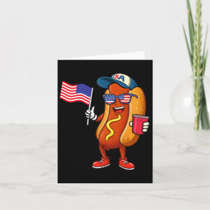 Cartão Patriótico do Quarto de Julho do Hotdog Engraçado