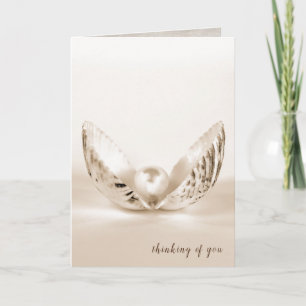 Cartão pérola de solteiro na casca