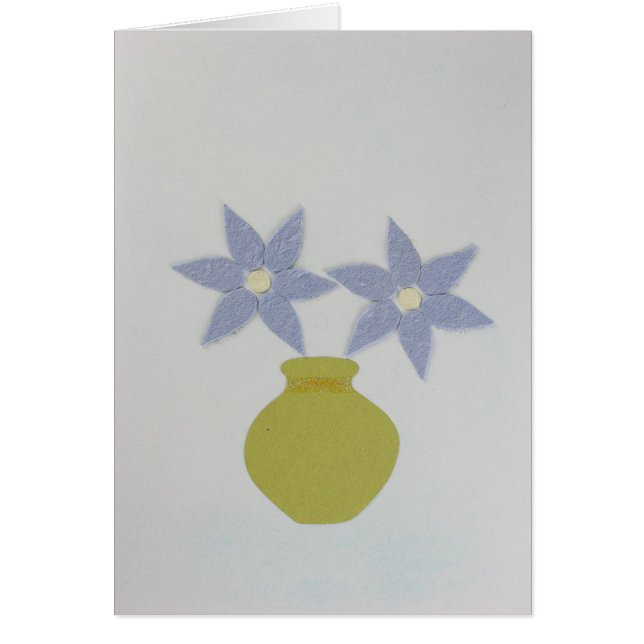 Cartão Personalize o vaso verde e duas flores azuis (Frente)