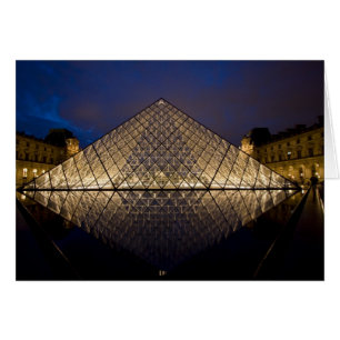 Cartão Pirâmide do Louvre pelo arquiteto I.M. Pei em