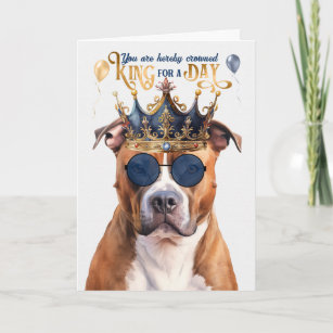 Cartão Pitbull Terrier Dog King para um dia de aniversári
