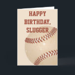 Cartão Placa de aniversário para jogadores e ventiladores<br><div class="desc">Este cartão de aniversário é perfeito para desejar ao seu jogador de beisebol ou fã de beisebol favorito um feliz aniversário, e o melhor de todos os textos na frente e dentro deste cartão de saudação está pronto para você personalizar com sua própria mensagem especial. Apresenta uma ilustração de um...</div>