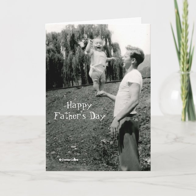 Cartão Placa de dia de os pais com bebê balanceador (Frente)