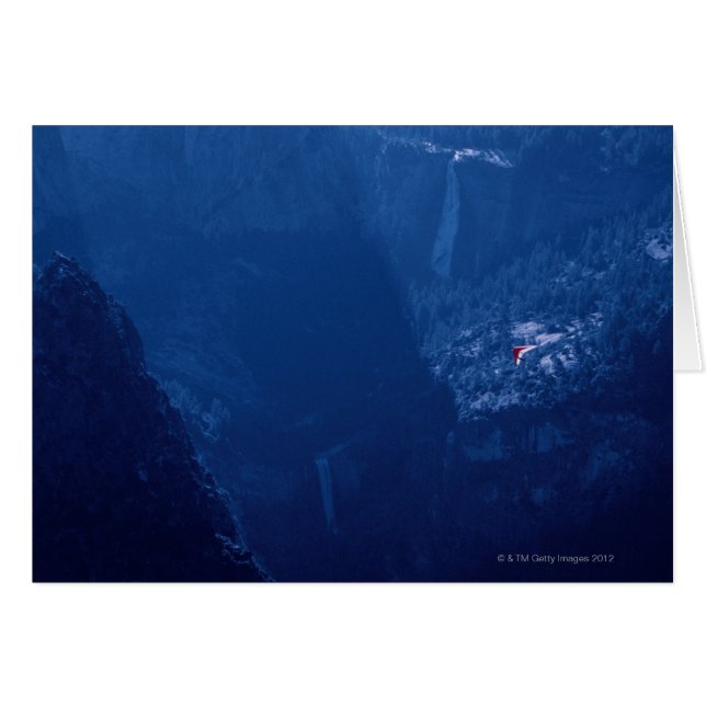 Cartão Planador de cair acima das montanhas (Frente Horizontal)