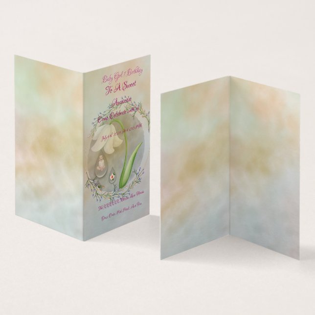 Cartão plano de aniversário do Baby Girl 1sr (Interior e exterior)