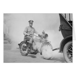 Cartão Policial de Motocicleta em Serviço, 1923