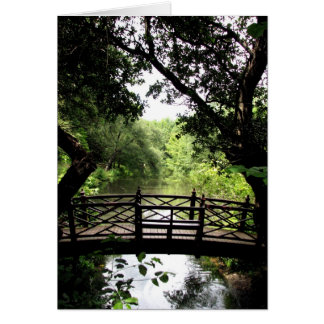 Cartão Ponte sobre a água calma