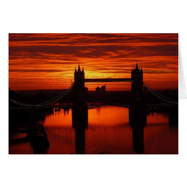 Cartão Ponte Torre de Londres em Daybreak (Frente Horizontal)