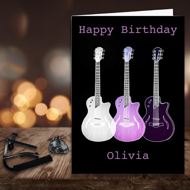 Cartão Pop Roxo Arte Música Guitarra Adicionar Nome Olivi (Cool pop art guitar pink and black custom happy birthday greetings card)