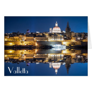 Cartão Porto da cidade antiga de La Valetta à noite