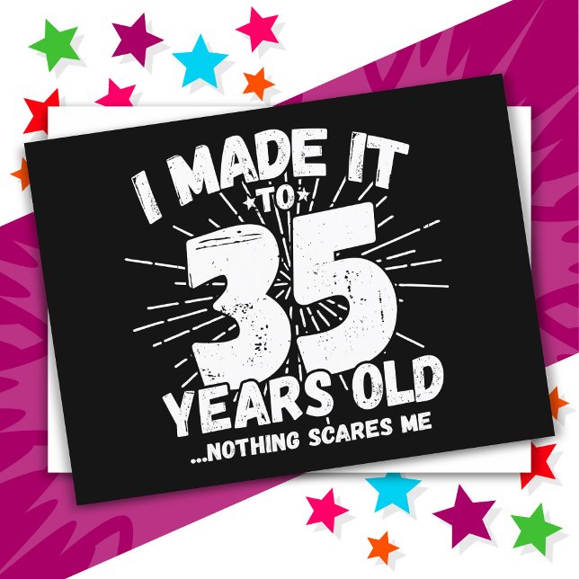Cartão Postal 35 anos Sarcástico Meme Engraçado 35 anos aniversá (Criador carregado)