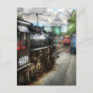 Cartão Postal 4039 - No pátio dos comboios