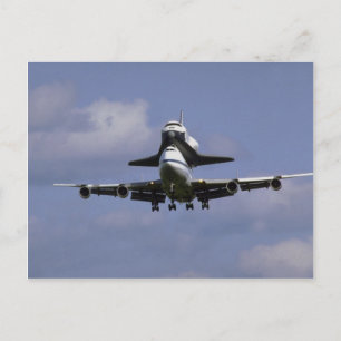Cartão Postal 747 e vaivém chegando, Ottawa International Air