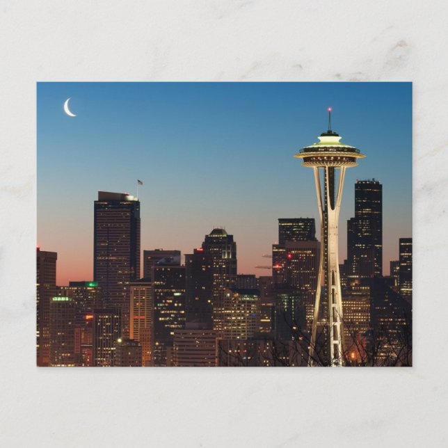 Cartão Postal A bandeira americana voa entre a lua ascensão (Frente)