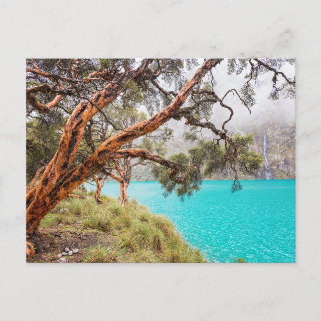 Cartão Postal A neblina e o lago, Huaraz, Peru. (Frente)