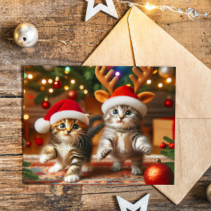 Cartão Postal Adoráveis gatinhos com Papai Noel e chapéus de ren