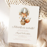 Cartão Postal Adventure Aguarda Chá de fraldas de Balão de Fox C<br><div class="desc">Este cartão postal de convite de chá de fraldas bonito apresenta uma fox aquosa doce em um balão de ar quente listrado, acima das palavras "Aventura aguarda!" em roteiro. Personalize o texto com o nome da futura mãe no script e os detalhes na fonte sans serif em um fundo bege....</div>
