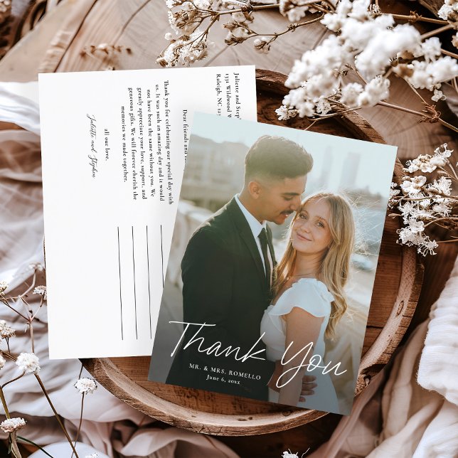 Cartão Postal Agradecimento de Casamento Simples Foto Roteiro Mo (Modern script photo wedding thank you postcard.)