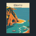 Cartão Postal Algarve, Portugal Arte Costeira Europeia Retro<br><div class="desc">Fuja para as margens banhadas pelo sol do Algarve, Portugal, com este postal antigo que destaca as falésias douradas deslumbrantes da região, as águas turquesa e as encantadoras aldeias costeiras. Conhecido pelas suas praias de tirar o fôlego, costas robustas e clima mediterrâneo quente, o Algarve é um refúgio para relaxamento...</div>