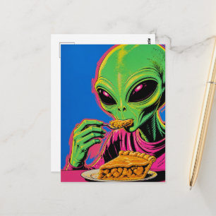 Cartão Postal Alienígena Come Torta de Maçã Pop Art