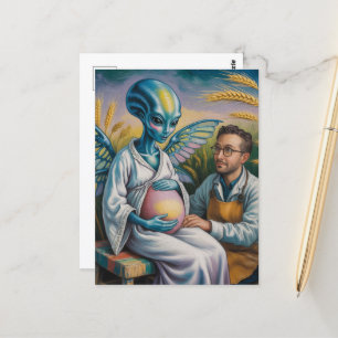 Cartão Postal Alienígena Grávida com Asas no Campo de Trigo