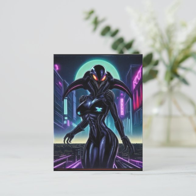 Cartão Postal Alienígena Raven 10 (Em pé/Frente)
