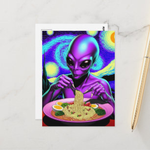 Cartão Postal Alienígena Roxo Comendo Macarrão com Legumes e Ovo
