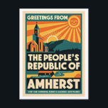 Cartão Postal Amherst MA People’s Republic of Amherst Retro<br><div class="desc">Amherst MA People’s Republic of Amherst Retro Travel Postcard – Colorful Artistic Rendering, Stylish Vintage Inspired Massachusetts Souvenir Description: Celebrate the vibrant spirit of Amherst with this colorful People’s Republic of Amherst retro-inspired travel postcard! Designed in a bold, artistic style, this eye-catching postcard captures the creative energy and quirky charm...</div>