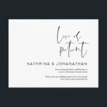 Cartão Postal Amor é Paciente, Casamento Minimalista Adiado<br><div class="desc">Este é o moderno minimalismo,  em preto,  convite à Festa de casamento Reprogramado (o amor é paciente) postal. É a maneira perfeita e elegante de fazer o anúncio de reagendamento para seus amigos e família.</div>