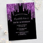 Cartão Postal Aniversário, brilho púrpura preto<br><div class="desc">Um convite de aniversário feminino e feminino 50º (ou qualquer idade). Na frente: Um fundo preto chic. Decorado com púrpura escura e púrpura pingando,  pintura pingando aparência. Personalize e adicione um nome e detalhes da parte. O nome é escrito com um script de estilo manuscrito,  letras claras e roxas.</div>