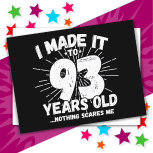 Cartão Postal Aniversário de 93 Anos Engraçado Meme Sarcástico