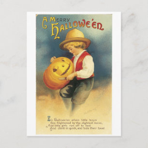 Cartão Postal Antiquado Halloween, Menino faz Jack-o-lanterno
