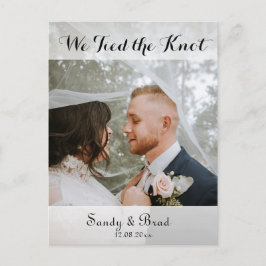 Cartão Postal Anúncio de casamento personalizado da Elegante Mod