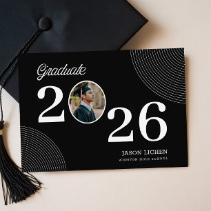 Cartão Postal Anúncio de Formatura Preto e Branco Foto de Format