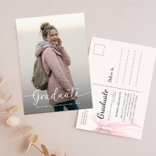 Cartão Postal Anúncio de Graduação com Laço Rosa Foto Elegante