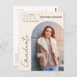 Cartão Postal Anúncio de Graduação de Beige de Foto em Arch Simp