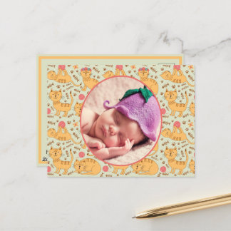 Cartão Postal Anúncio de Nascimento Feliz Brincando