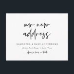 Cartão Postal Anúncio do Novo Endereço da Casa dos Sonhos, Postc<br><div class="desc">Este design moderno minimalista de casa nova,  anúncio de mudança,  cartões postais de mudança de endereço (com título do cartão,  nosso novo endereço). É a maneira perfeita de anunciar aos seus amigos e familiares que você se mudou.
#TeeshaDerrick</div>