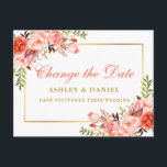 Cartão Postal Aquarela Coral Floral Dourada Altera Data<br><div class="desc">Alteração Floral de Coral de Aquarela Elegante Moderna A Data do Cartaz de Adiamento de Casamento apresenta rosas de coral,  verde e um quadro de ouro.</div>
