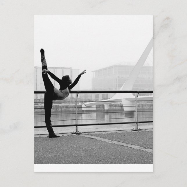 Cartão Postal Artigos inspirados na dança (Frente)