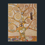 Cartão Postal Árvore da vida de Gustav Klimt, Stylized Art Nouve<br><div class="desc">Tree of Life (1905-1911), por Gustav Klimt. A Árvore da Vida é uma pintura antiga de Art Nouveau que apresenta a árvore do conhecimento que põe em causa o pássaro negro da presa, símbolo da morte. O ciclo de vida normal, tal como foi entendido por Freud e Klimt. O Stoclet...</div>