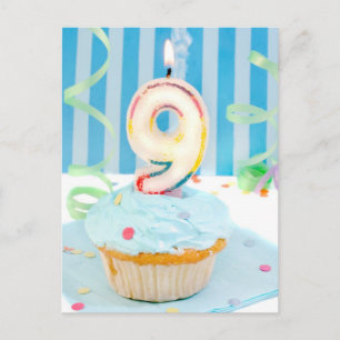 Cartão Postal As nonas velas do aniversário no fosco endurecem